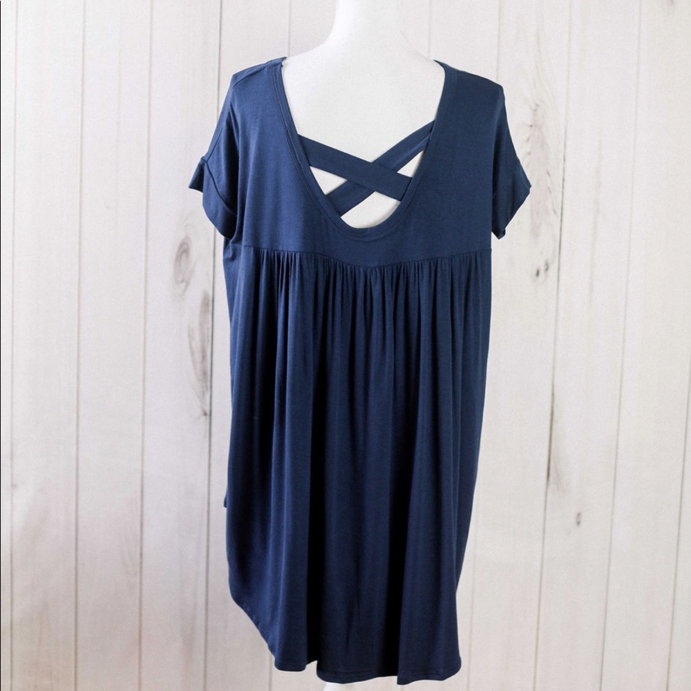 ✨LAST ONE✨The Claire Tunic - Picture 5 of 9